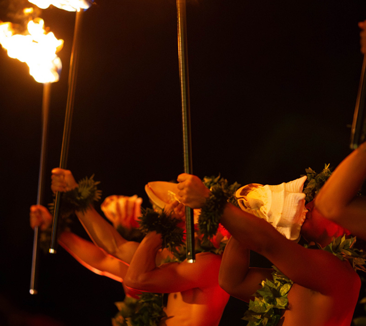 Activity must have a file with Key=Card to satisfy this template. If image is present but this message is displayed then the Title for that image is missing.