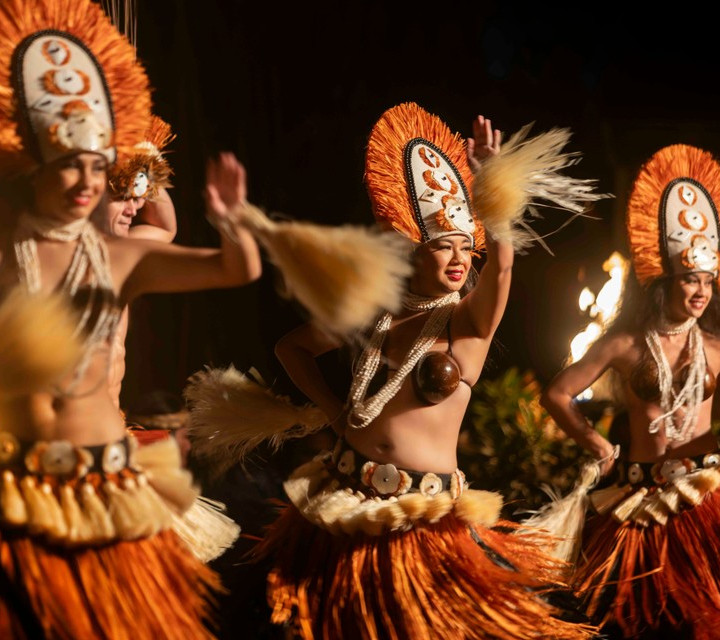 Activity must have a file with Key=Card to satisfy this template. If image is present but this message is displayed then the Title for that image is missing.