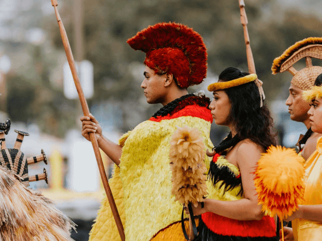 Big Island Luaus Island Breeze