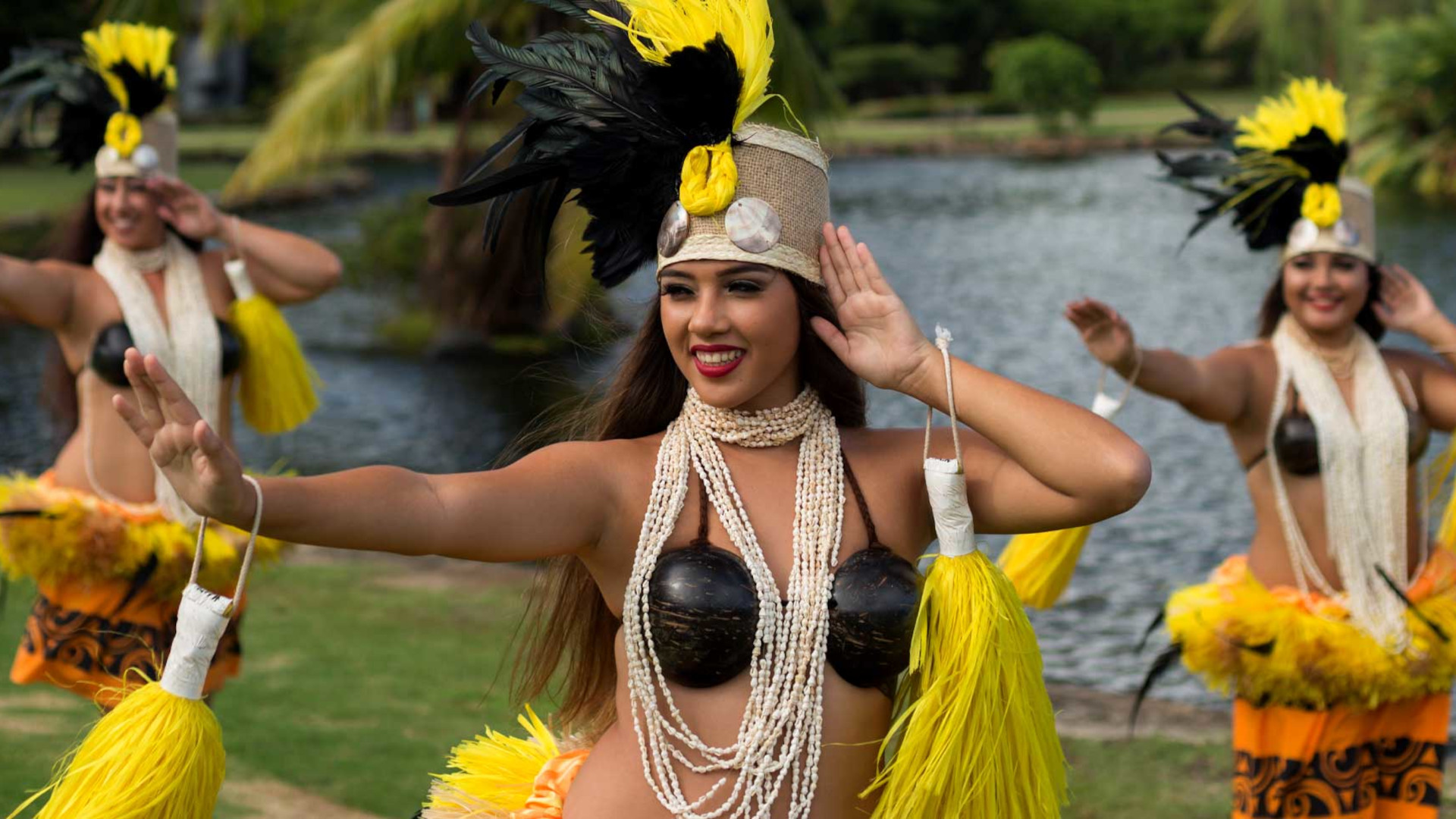 Smith's Family Garden Luau